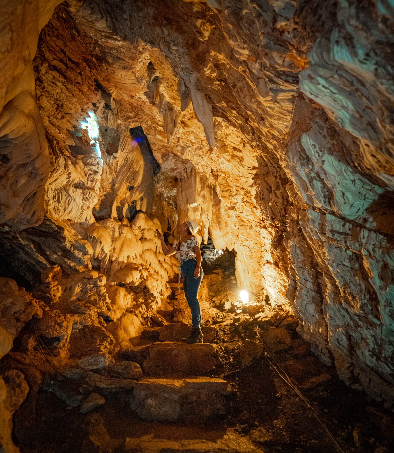 Gruta Catedral Bonito MS – Trilhas e Formações Geológicas