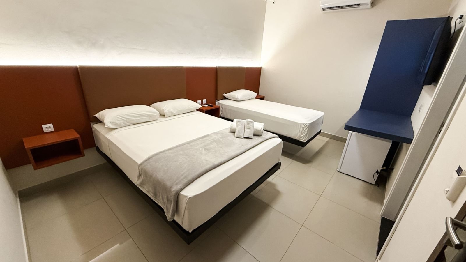 Quarto do Blie Hotéis com camas e banheiro privativo